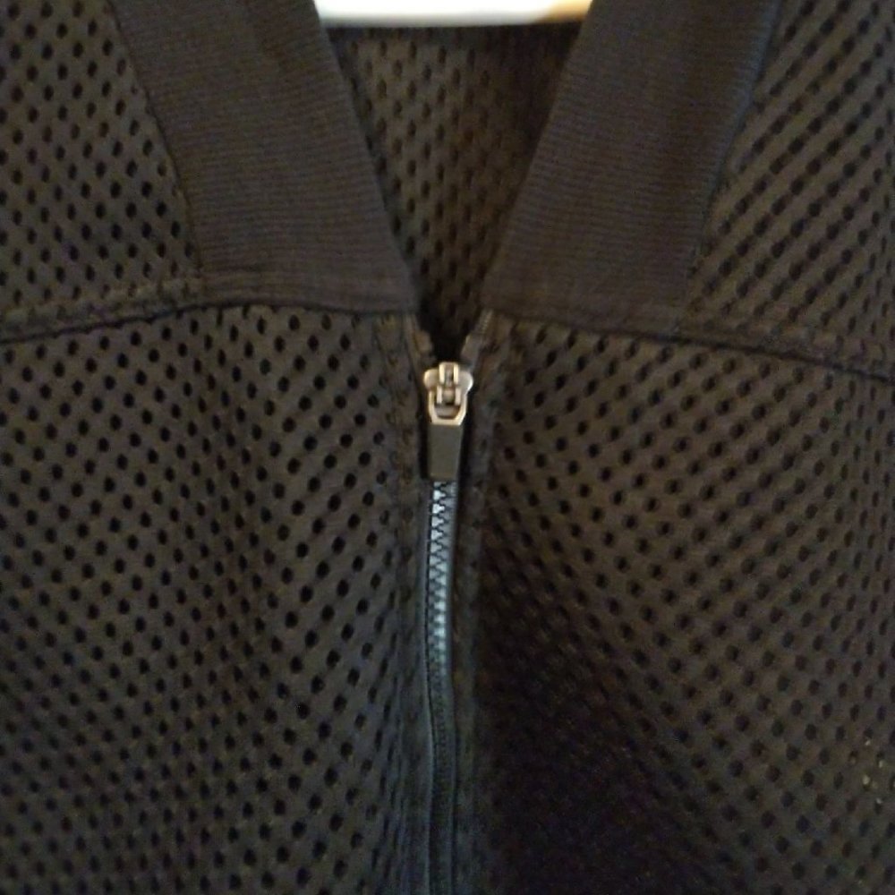 Fabletics short sleeved jersey jacket M black - Picture 4 of 9